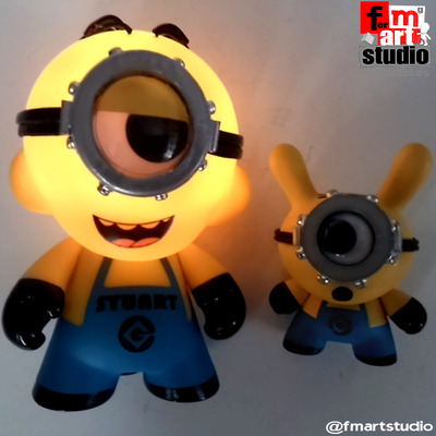 Minion munny lamp (4 inch)