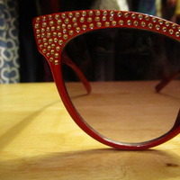 Retro with a little bit of Glam  - Thumbnail 1