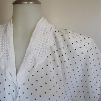 Collar and Polka Dots  - Thumbnail 1