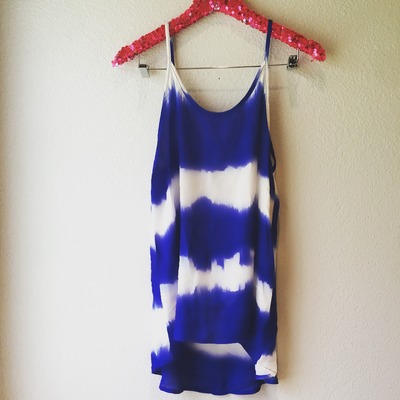 Blue & white tie dye hi-lo tank - Thumbnail 4