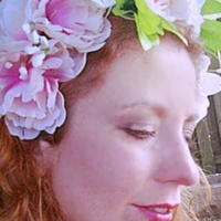 Summer Roses Flower Crown Headdress - Thumbnail 4