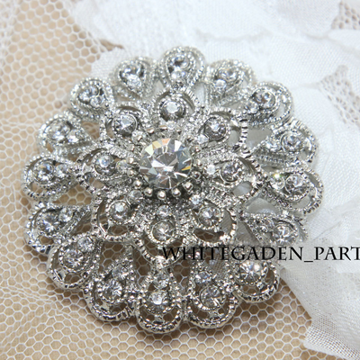 Round flower bouquet crystal rhinestone wedding bridal brooch pin