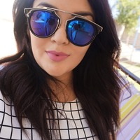 Living Colors - Thumbnail 1