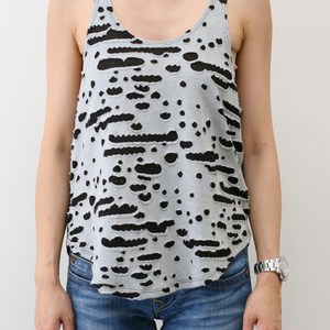 Ripped Tank - Thumbnail 1