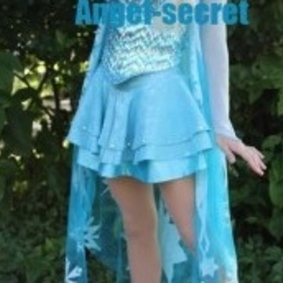 Ice skating skirt for elsa
