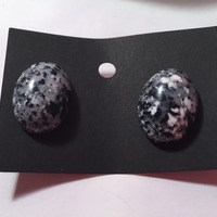 Vintage Earrings - Thumbnail 1