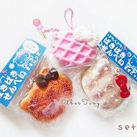 Pink HK Waffle Bow Squishy - Thumbnail 2