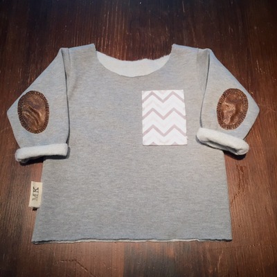 Raw-edged crewneck w/vegan leather sleeves