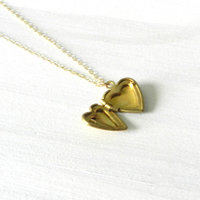Tiny heart locket in brass with gold filled chain - Thumbnail 1