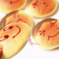 2 Wife Pancake Emoticon Squishies (scented) - Thumbnail 2