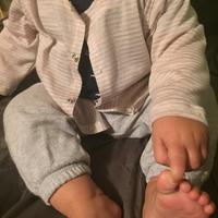 Lightweight Cardigan - Thumbnail 2