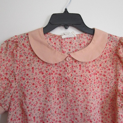 Peach collared blouse 