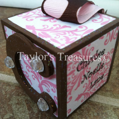 Taylors treasures - nursery message blocks - wood blocks - personalized monogrammed - ornaments