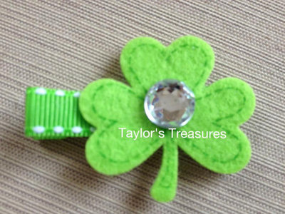 Taylors Treasures - St. Patrick's Day Non-Slip Clippie 