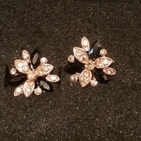 E561-805 - Thumbnail 1