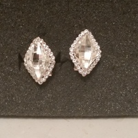 E561-897 - Thumbnail 1