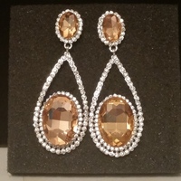 E560-695 - Thumbnail 2