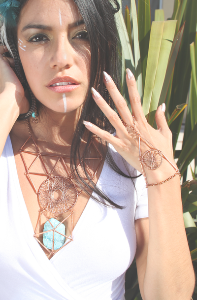 DREAM CATCHER HAND CHAIN - COPPER