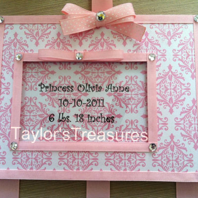 Taylors treasures - personalized birth announcement - hair bow holder - photo frame - anycolor/pattern/trim