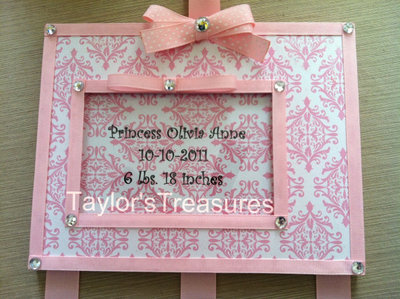 Taylors Treasures - Personalized Birth Announcement - Hair Bow Holder - Photo Frame - AnyColor/Pattern/Trim