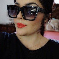 Swatch - Thumbnail 1