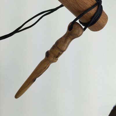 Mini wand pendent