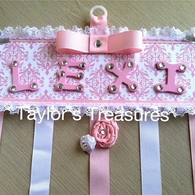Taylors treasures - laced border - personalized hair bow holder - nursery letters - can match any decor