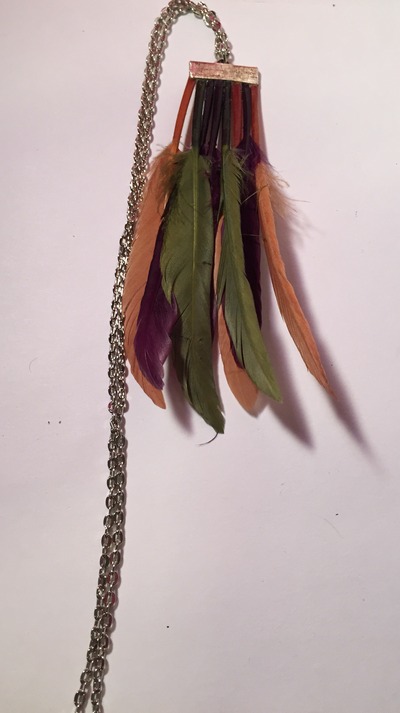 Chain Necklace with Feathers