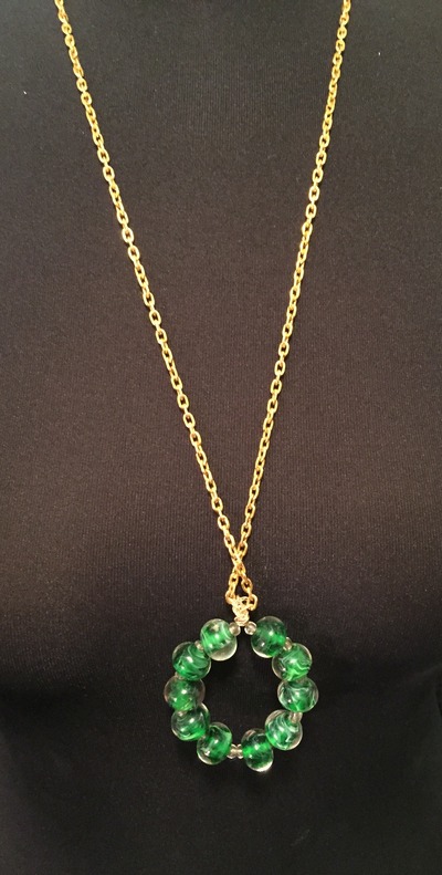 Chain Necklace with Center Circel 