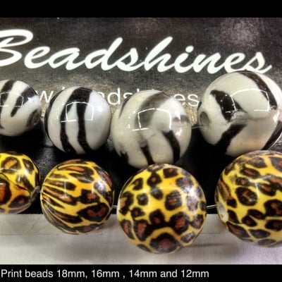 Animal print bubblegum beads