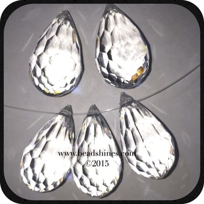 30 pcs crystal teardrop bead - Thumbnail 1