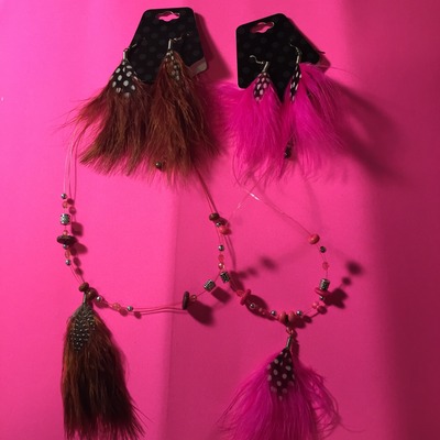 Necklace and earring set  - Thumbnail 3