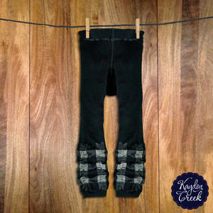 Black Plaid Scrunch Pant