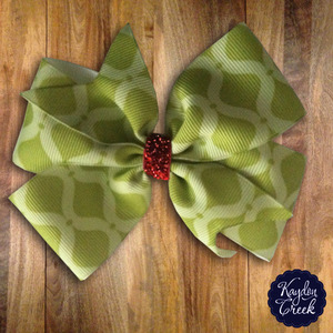 Lime/Red Bow