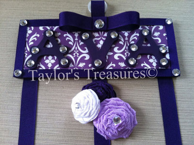 Taylors Treasures - Personalized - Hair Bow Holder - Any Pattern/Colors