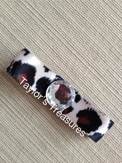 Taylors Treasures - Leopard Rhinestone Clippie