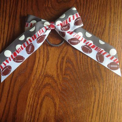 Footballs with grey dots and red zebra - Thumbnail 3