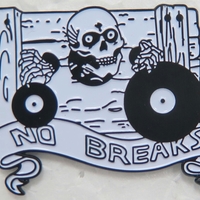 Ripper Skull Enamel Pin SW024 - Thumbnail 1