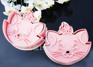 MARIE CAT DISNEY CARTOON PINK COLOR 2pcs Set Cookie Cutter Cheese Cutter Multi Use Food Cutter