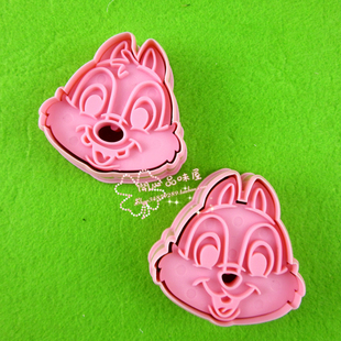 CHIP & DALE DISNEY CARTOON PINK COLOR 2pcs Set Cookie Cutter  Multi Use Food Cutter