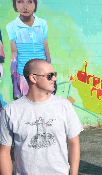 Passport 2 freedom mens grey redeemer statue tee 