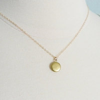 Tiny locket necklace  - Thumbnail 2