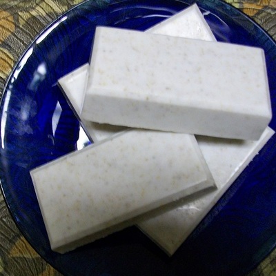 Oats and honey goat milk soap
