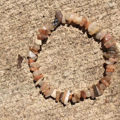 Moonstone stretch bracelet - Thumbnail 4