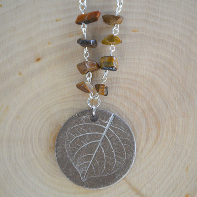 Clay leaf and gemstone chip necklace  - Thumbnail 1