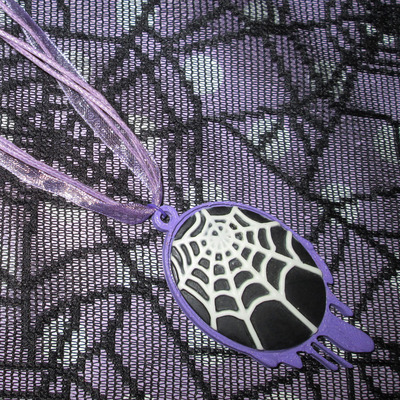Lilac dripping black and white spider web cameo necklace  - Thumbnail 3