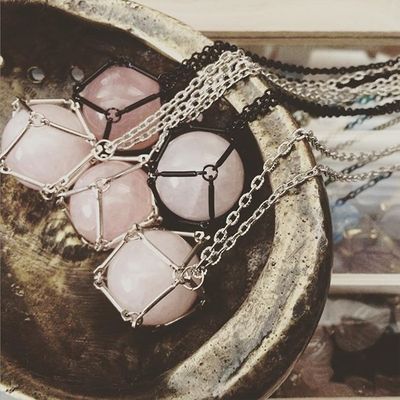 Cage Rose Quartz Crystal Ball NL in Black