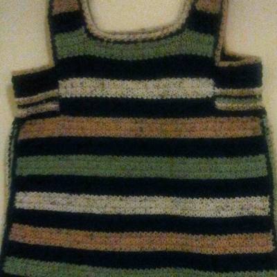Crochet  sleeveless  sweater  style 2