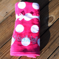 Monogrammed Polka Dot Beach Towel - Thumbnail 2