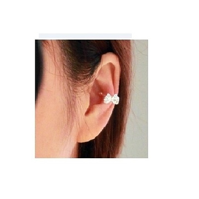 Crystal bow ear cuff